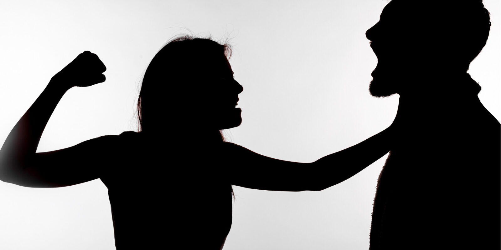 Sadistische Frauen: Wenn Frauen zu Straftäterinnen werden