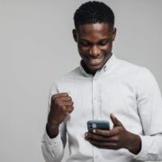 Ex schreibt belanglose Nachrichten