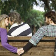 Warum gehen Frauen fremd trotz glücklicher Ehe