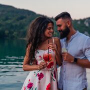 Anmachsprüche für Frauen an Männer Charmant flirten statt peinlich landen