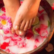 Foot Fetish Pics Eine geheime Vorliebe wird zum großen Geschäft